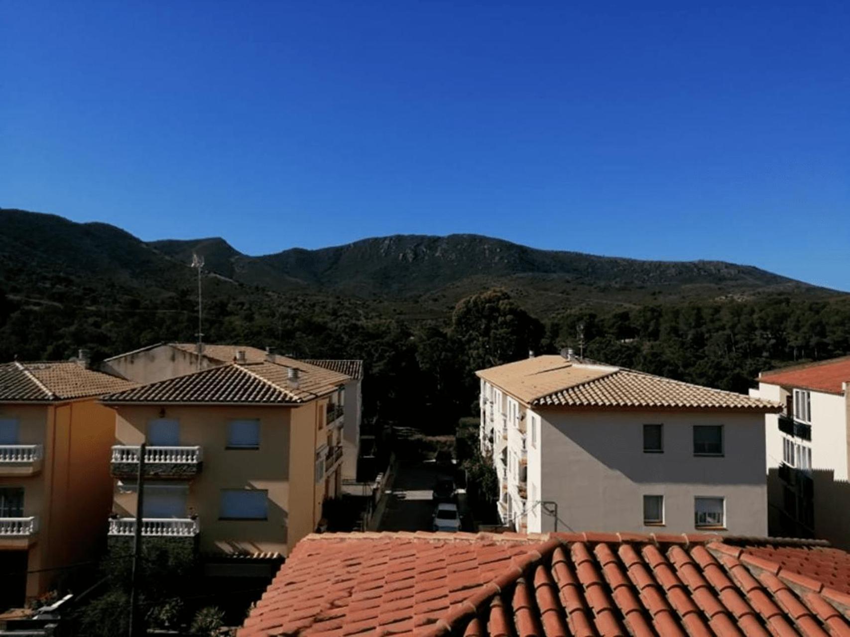 Hotel Santa Parascheva Can Pau Llança Zewnętrze zdjęcie